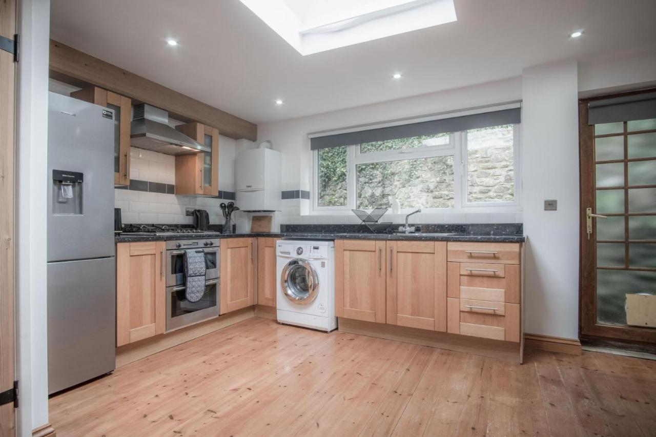 Church Terrace - 3 Bedroom Cottage - 桑德斯富特 外观 照片